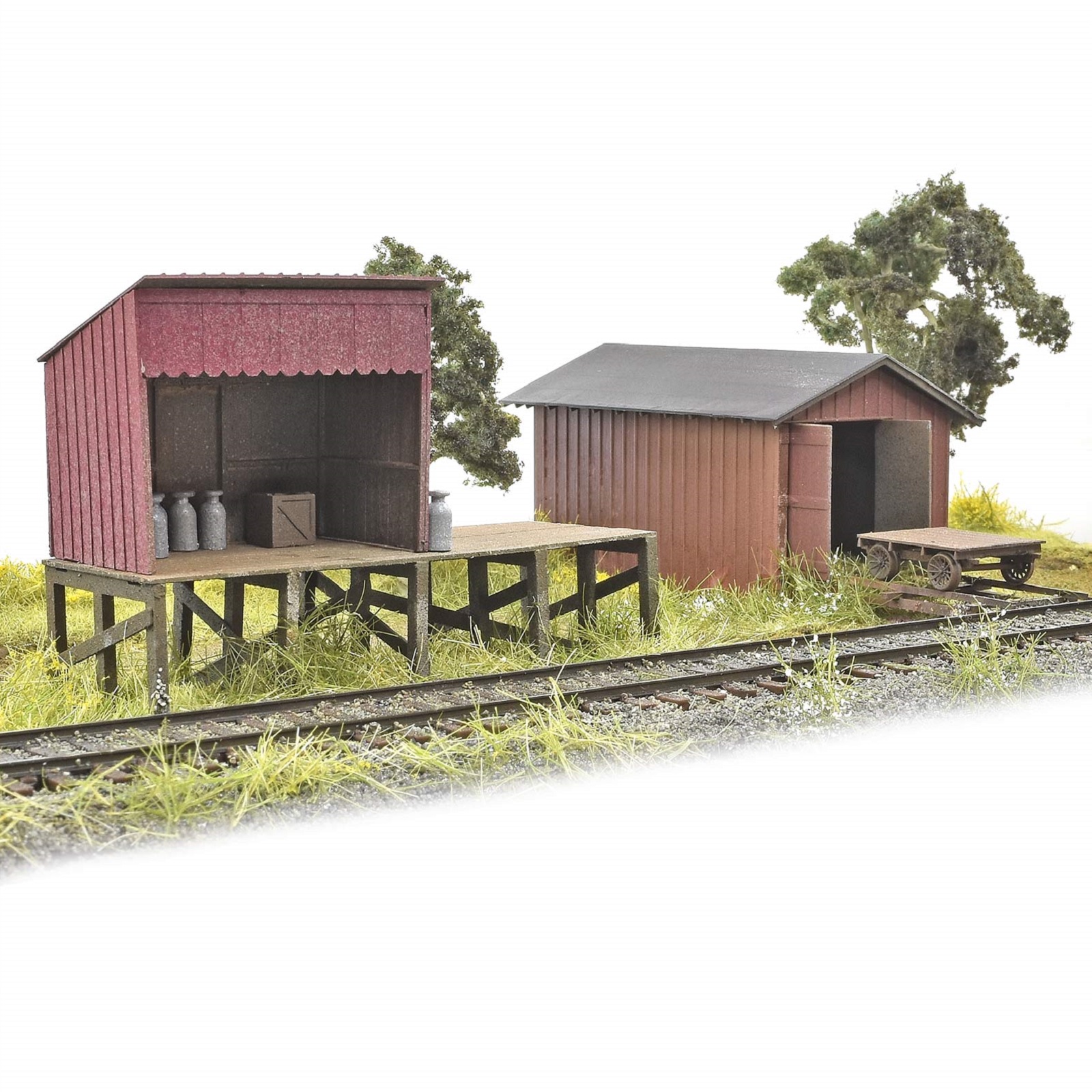 #7017 & Milk Station w/80 Cans #7011 Tichy Train Group #7018 HO Handcar Shed 